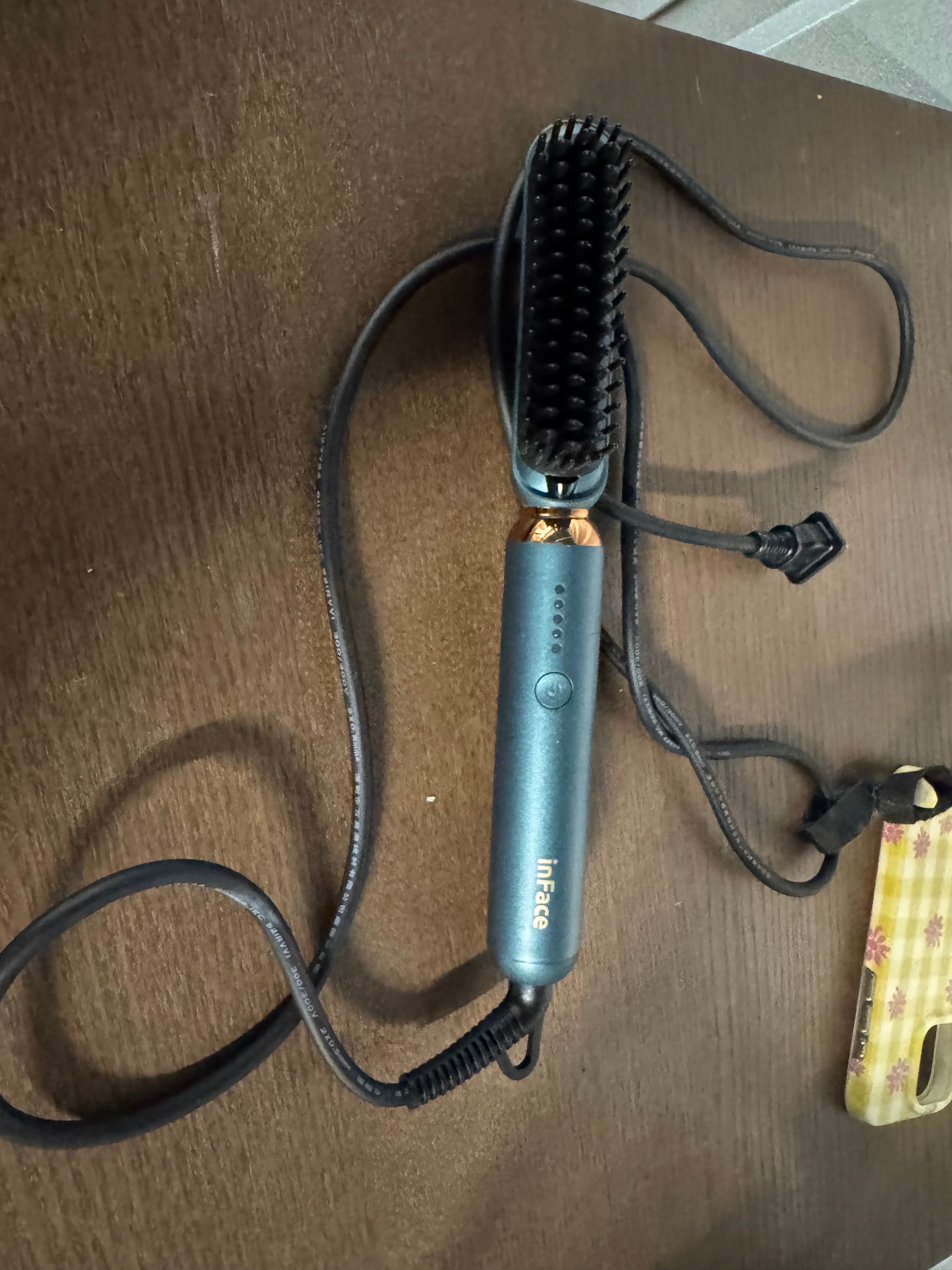 inFace Hair Straightening Brush