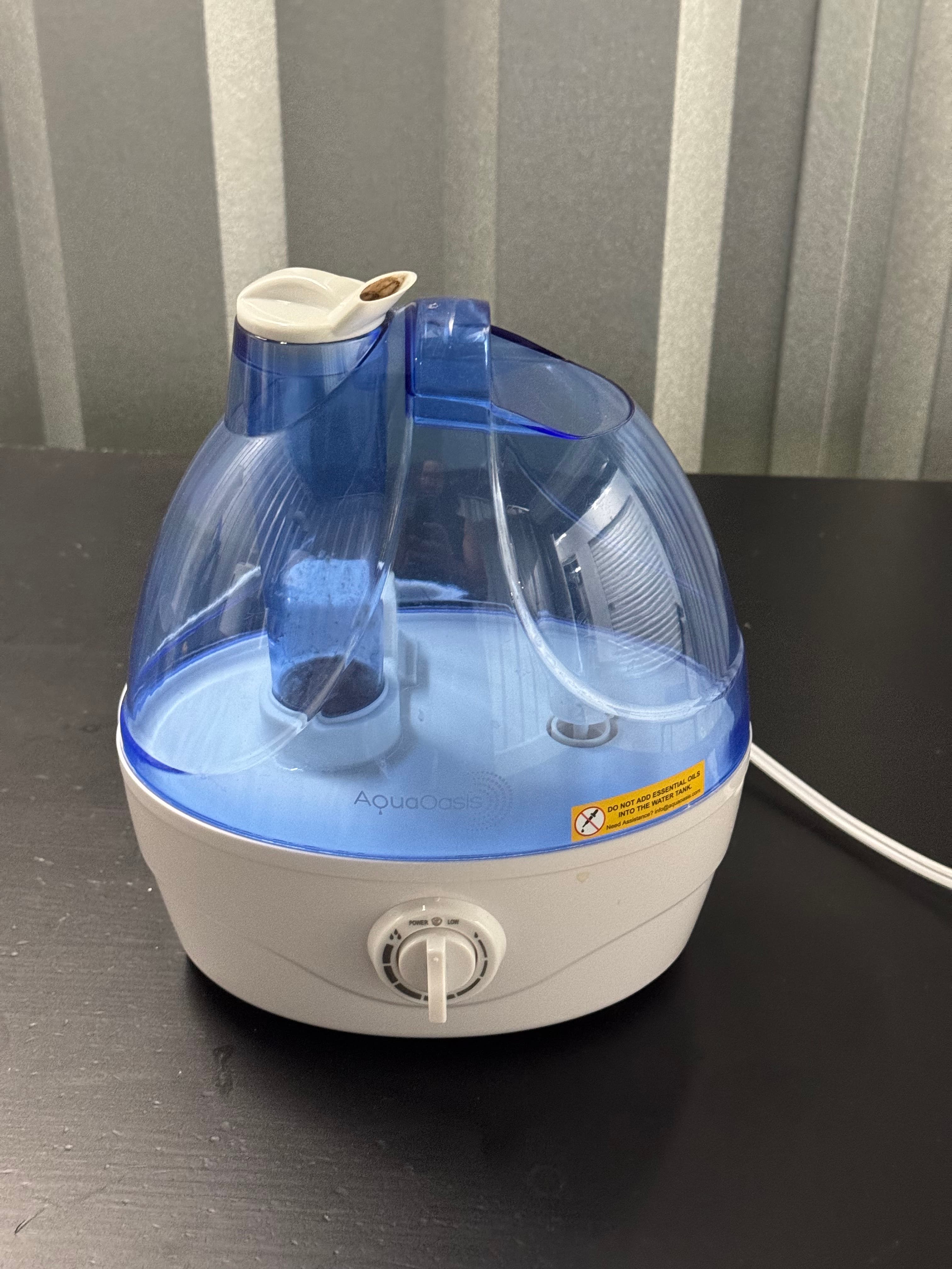 AquaOasis Cool Mist Humidifier