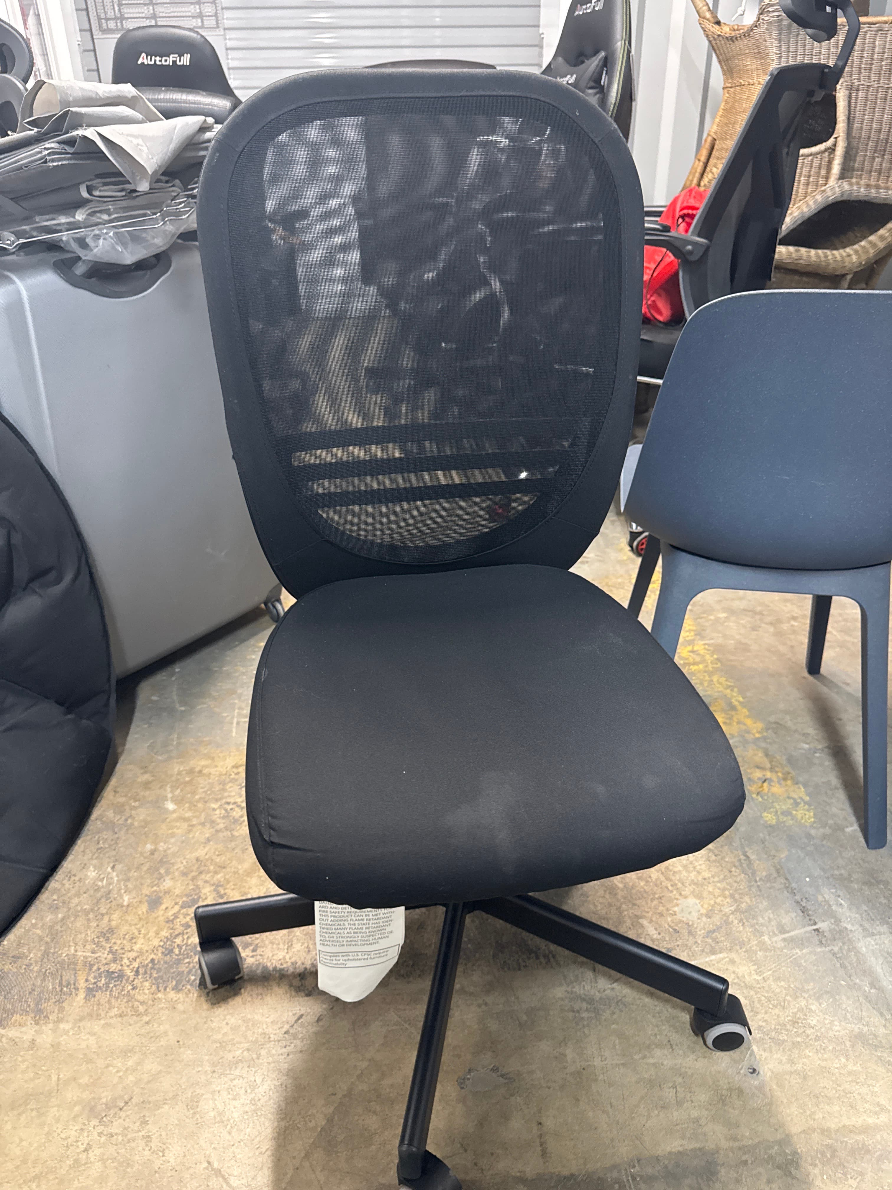 Black Mesh Office Chair