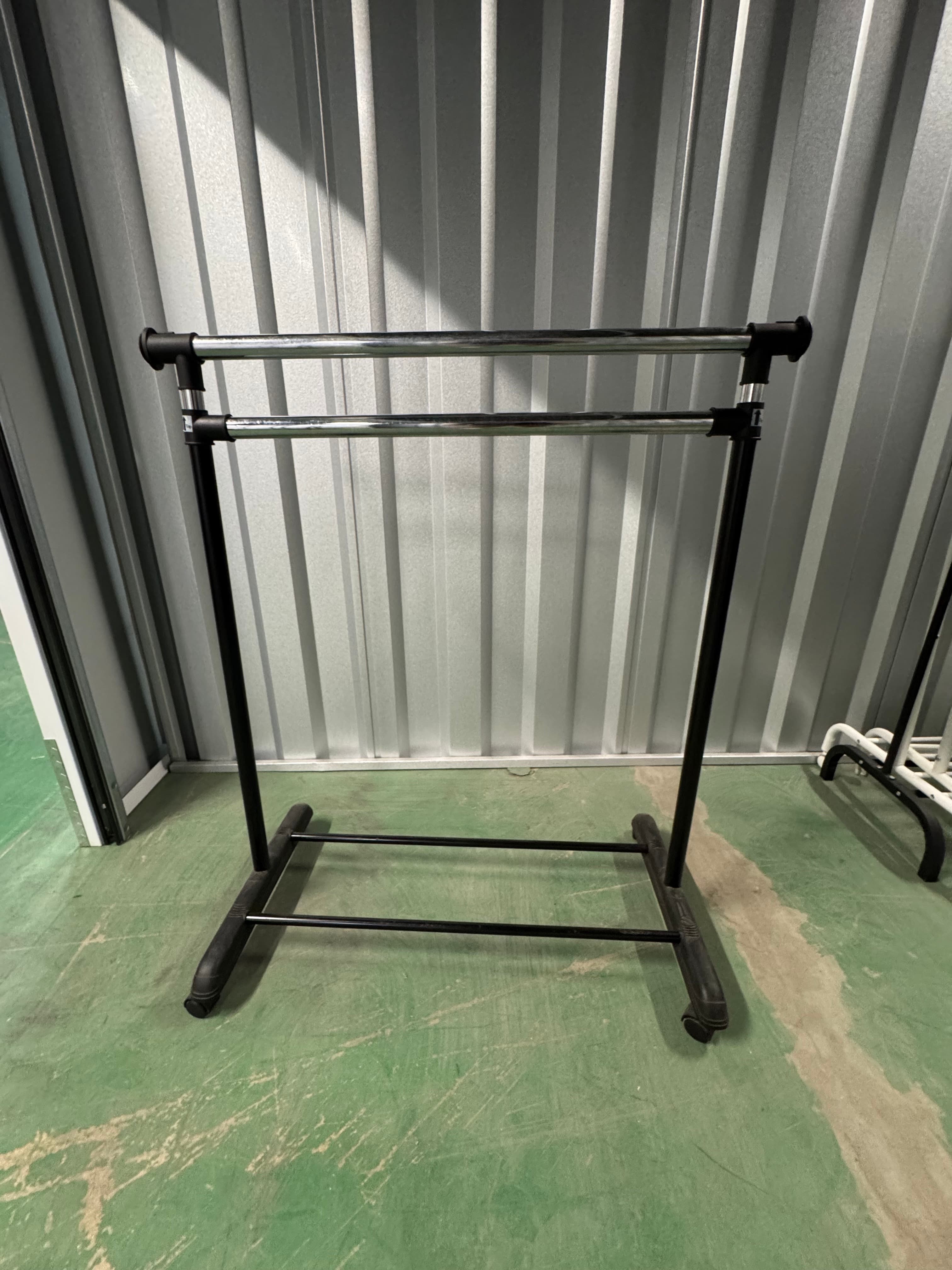 Adjustable Black Double-Bar Clothing Rack