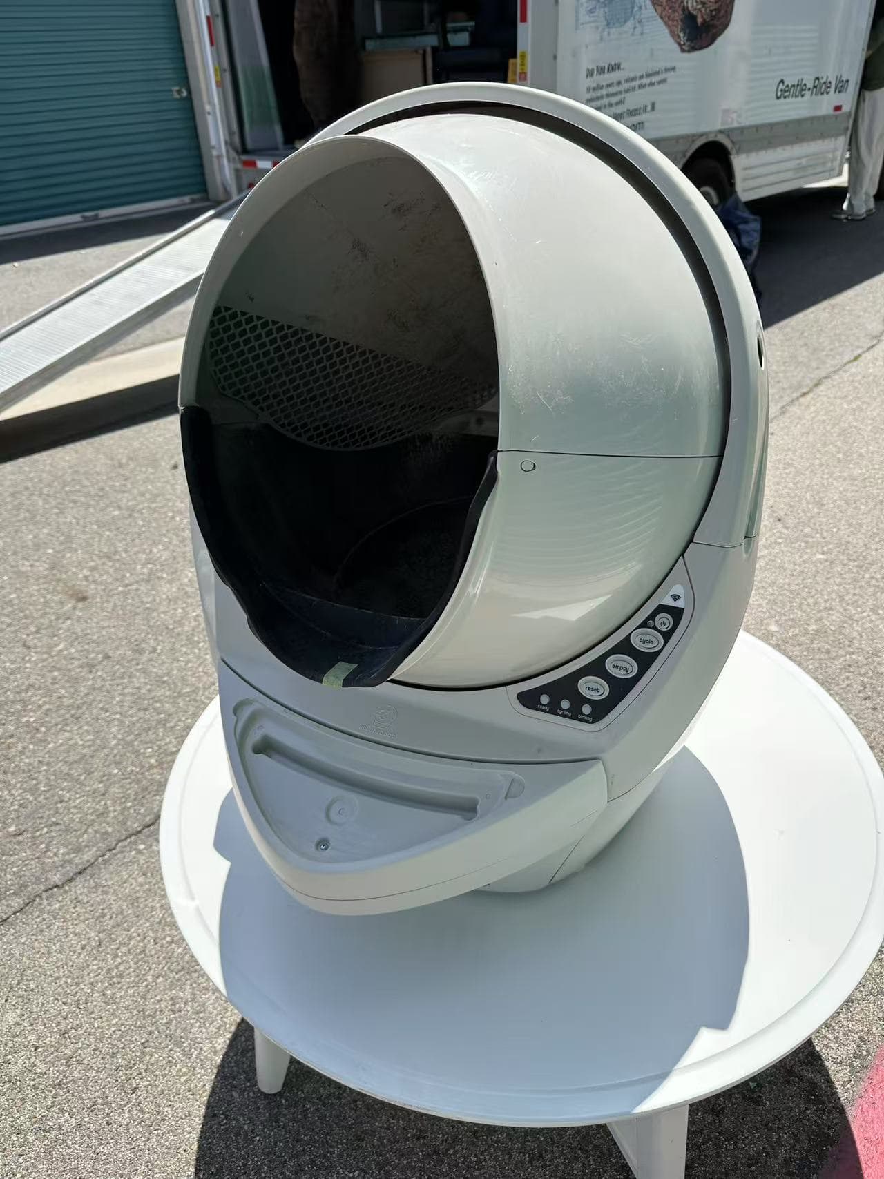 Litter-Robot II Classic Automatic Self-Cleaning Litter Box